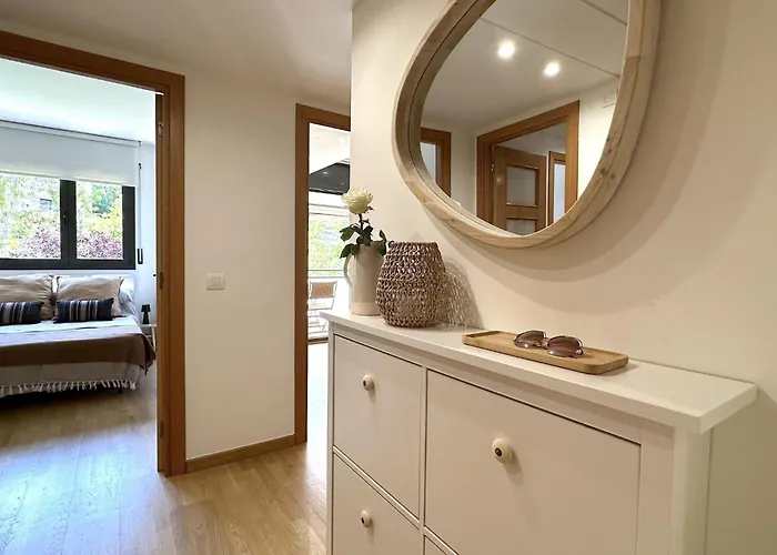 Apartment With Pool In Quiet Area