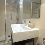 Apartmán Lets Holidays With Pool In Quiet Area *